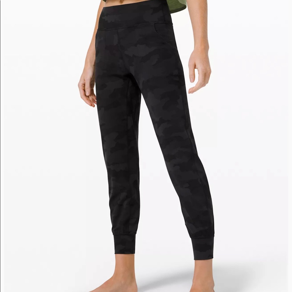Lululemon align jogger crop
